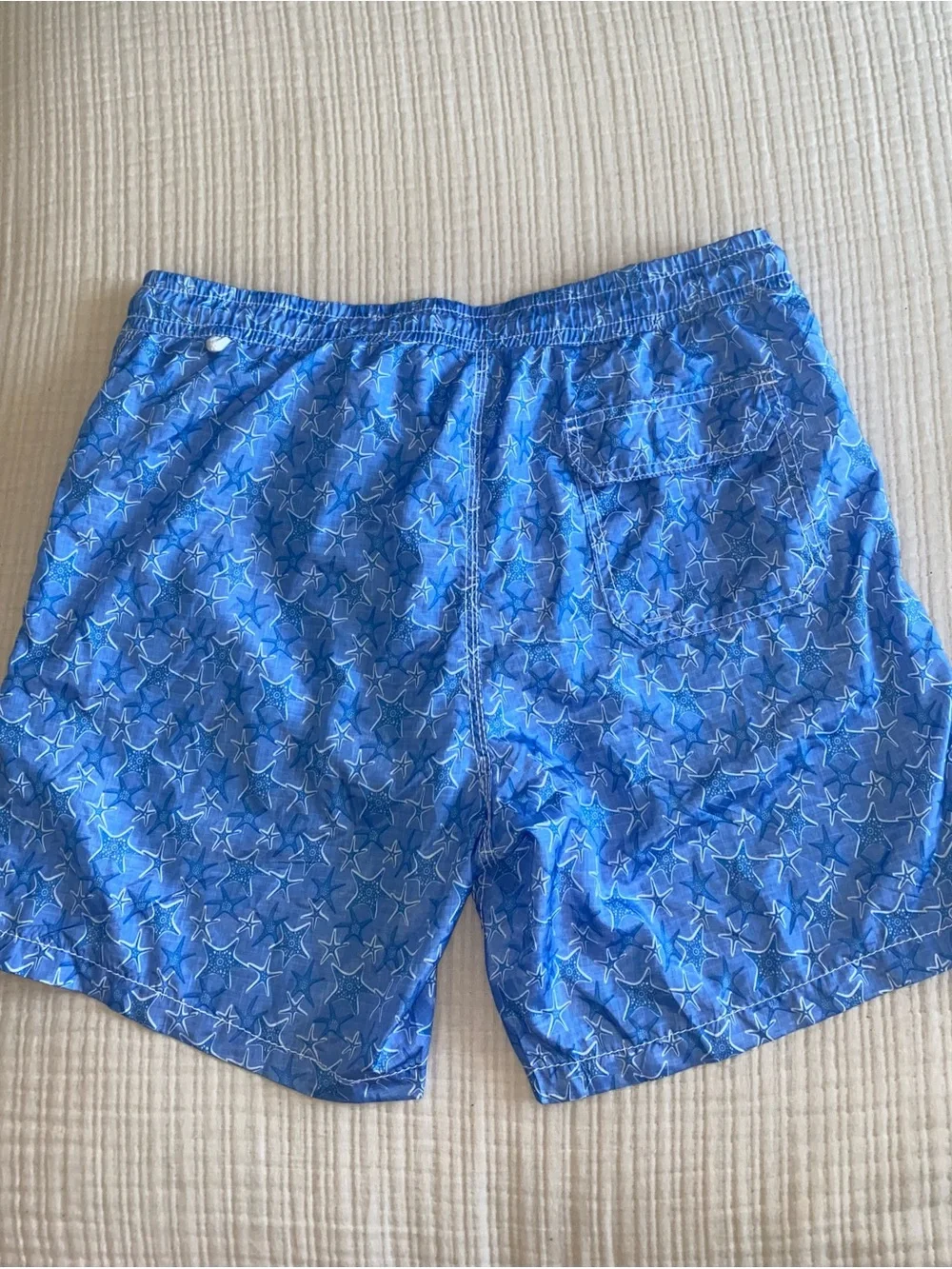 Slate & Stone Men’s Blue Starfish Swim Trunks – Size L